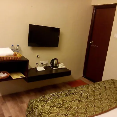 Zeal Tadoba Resort *